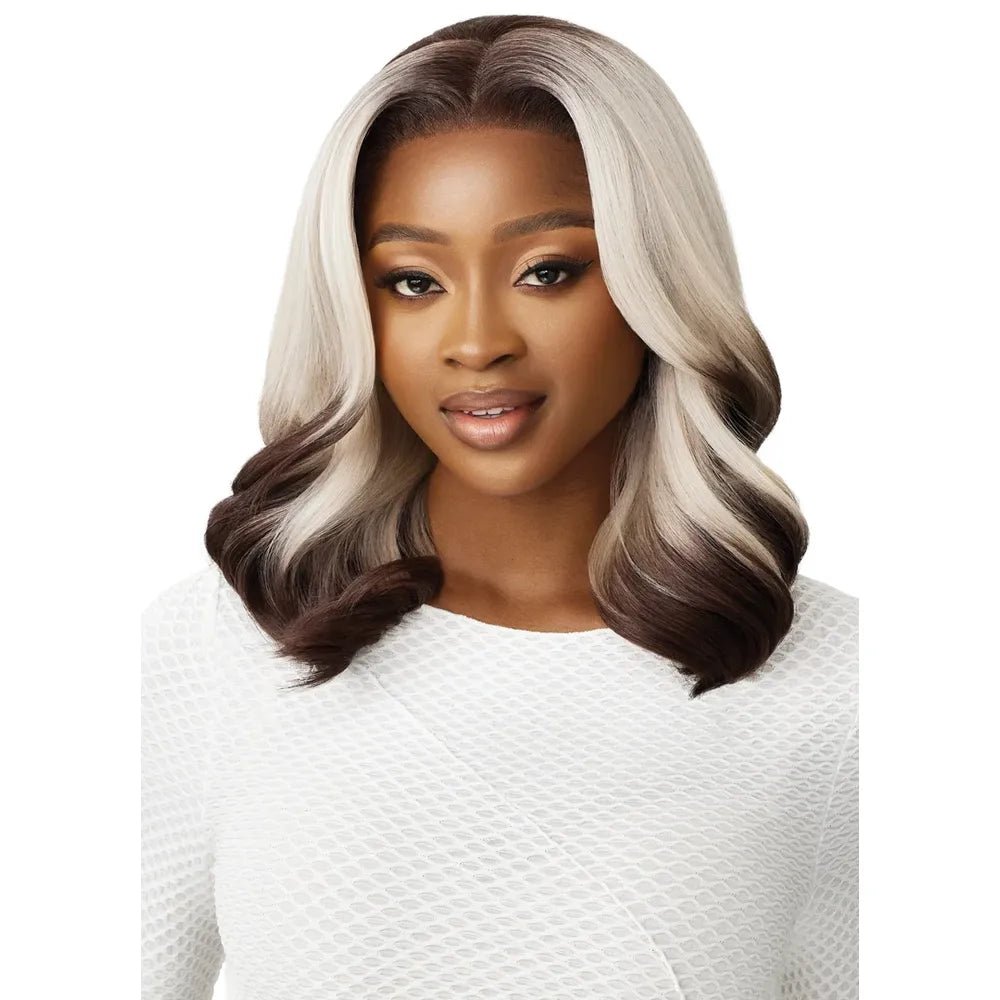 Outre Perfect Hairline 13x4 Synthetic HD Lace Front Wig - Malibu - Beauty Exchange Beauty Supply